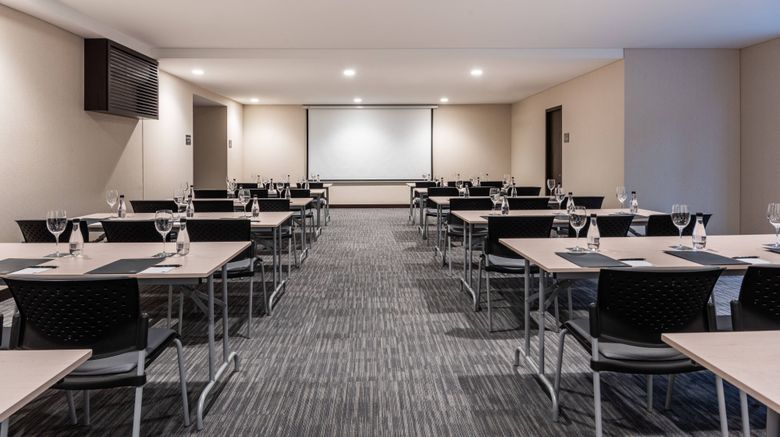 <b>AC Hotel Bogota Zona T Meeting</b>. Images powered by <a href="https://www.leonardoworldwide.com/" title="Leonardo Worldwide" target="_blank">Leonardo</a>.