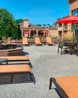 Courtyard by Marriott Detroit Warren