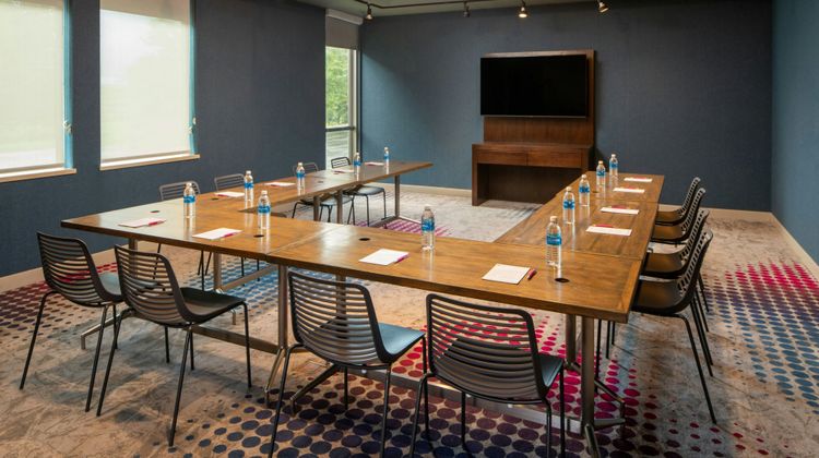 aloft Green Bay Meeting
