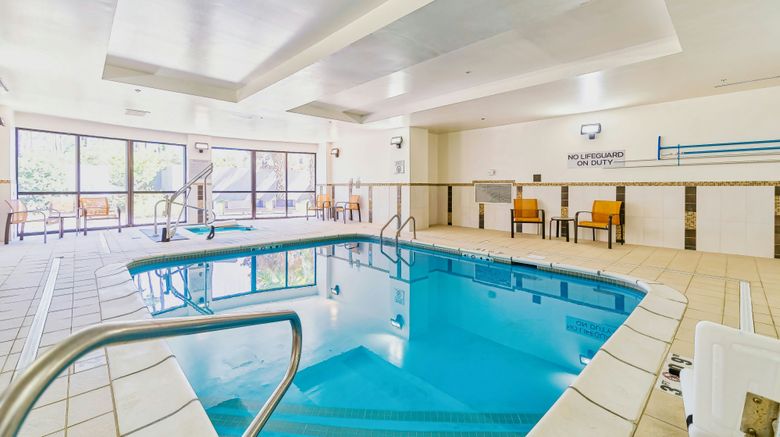 <b>Courtyard Biloxi North/D'Iberville Pool</b>. Images powered by <a href="https://www.leonardoworldwide.com/" title="Leonardo Worldwide" target="_blank">Leonardo</a>.
