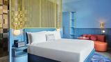 <b>W Budapest Suite</b>. Images powered by <a href="https://www.leonardoworldwide.com/" title="Leonardo Worldwide" target="_blank">Leonardo</a>.