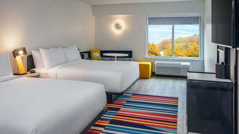 <b>Aloft Framingham Room</b>. Images powered by <a href="https://www.leonardoworldwide.com/" title="Leonardo Worldwide" target="_blank">Leonardo</a>.