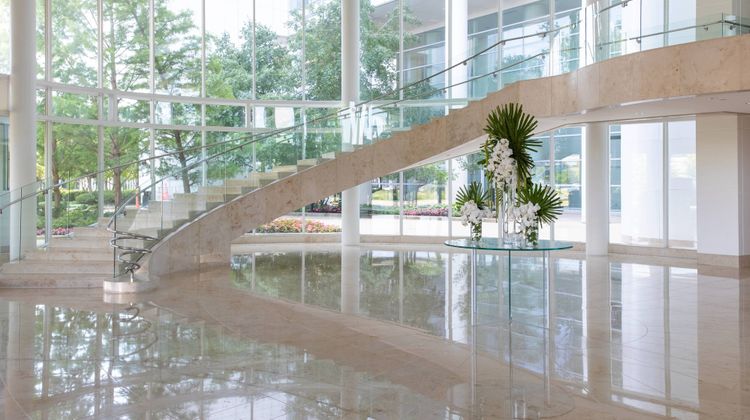 Renaissance Schaumburg Conv Center Hotel Lobby