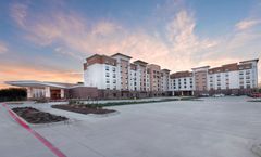 Courtyard DFW Airport North/Grapevine