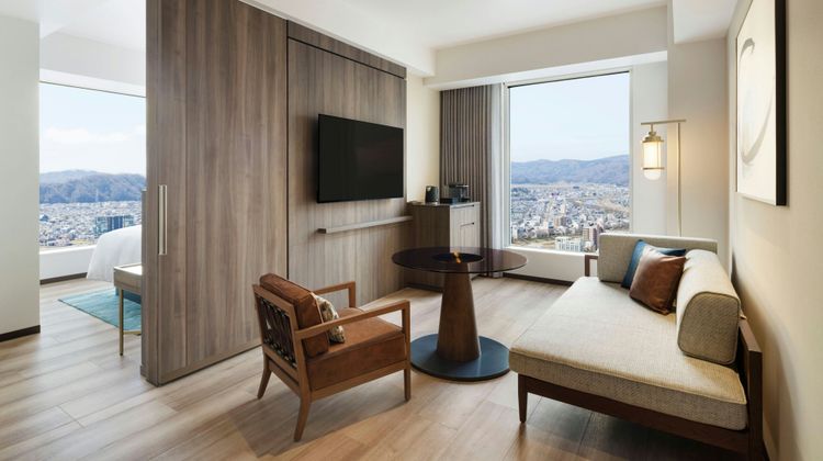 Courtyard by Marriott Fukui Suite