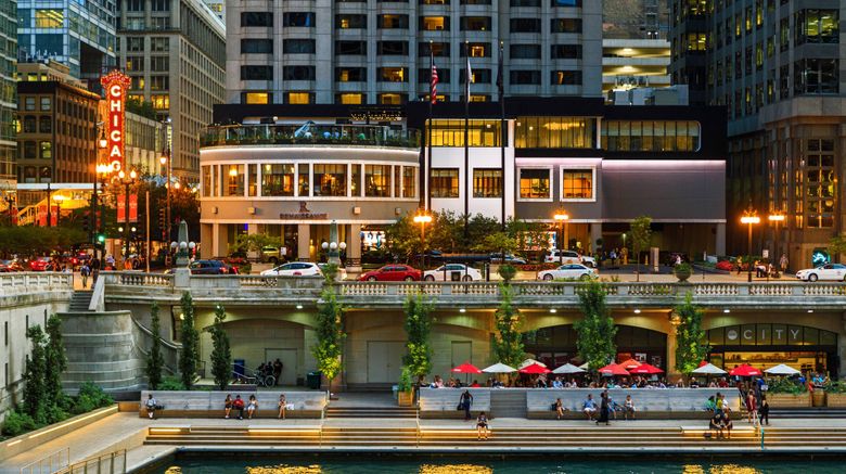 Renaissance Chicago Downtown Hotel Exterior. Images powered by <a href="https://www.leonardoworldwide.com" target="_blank" rel="noopener">Leonardo</a>.
