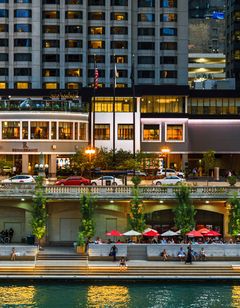 Renaissance Chicago Downtown Hotel