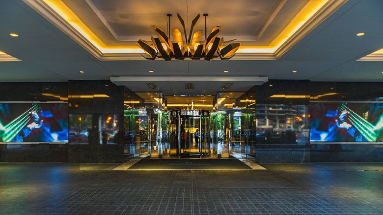 <b>Renaissance Chicago Downtown Hotel Exterior</b>. Images powered by <a href="https://www.leonardoworldwide.com/" title="Leonardo Worldwide" target="_blank">Leonardo</a>.