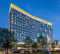 Aloft Boston Seaport District Exterior