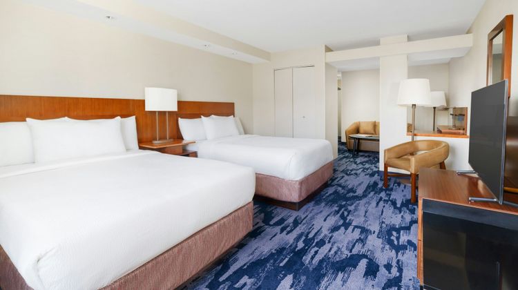 Fairfield Inn & Suites Stadium Area Suite