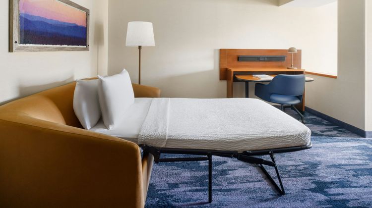 Fairfield Inn & Suites Stadium Area Suite