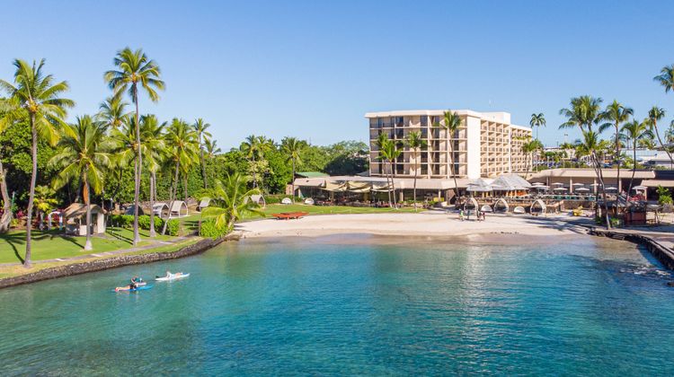 Courtyard King Kamehameha's Kona Beach Recreation