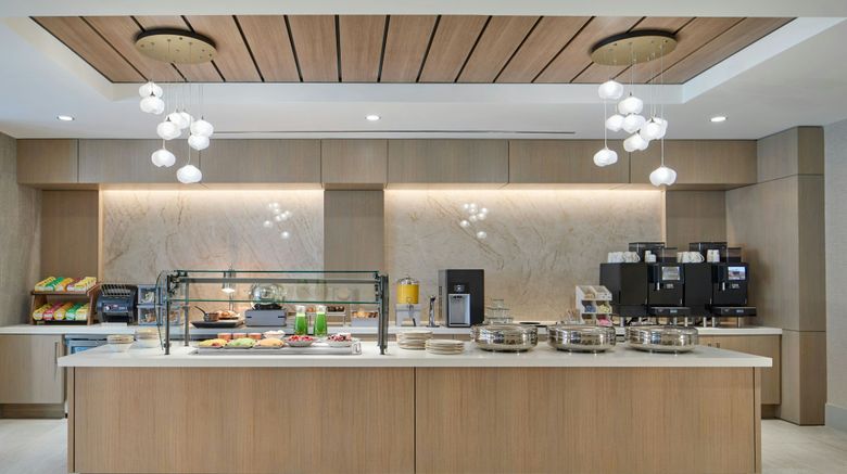 <b>The Westin Charlotte Restaurant</b>. Images powered by <a href="https://www.leonardoworldwide.com/" title="Leonardo Worldwide" target="_blank">Leonardo</a>.