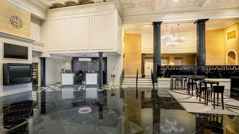 <b>Courtyard by Marriott Boston Downtown Lobby</b>. Images powered by <a href="https://www.leonardoworldwide.com/" title="Leonardo Worldwide" target="_blank">Leonardo</a>.