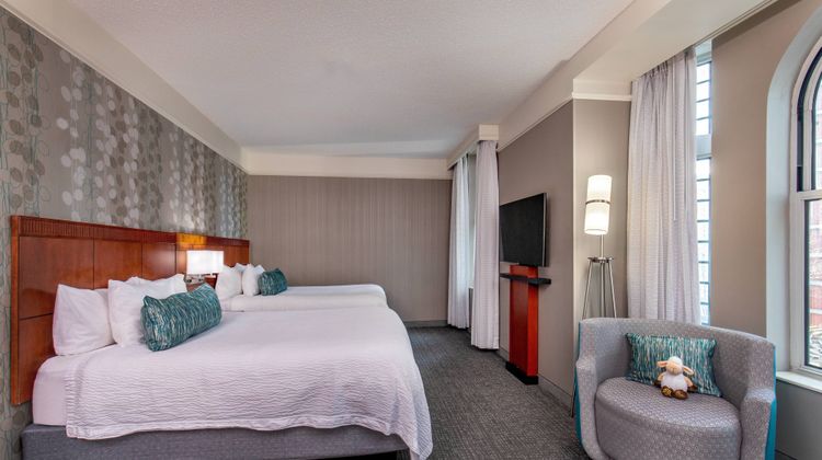 Courtyard by Marriott at Copley Square Room