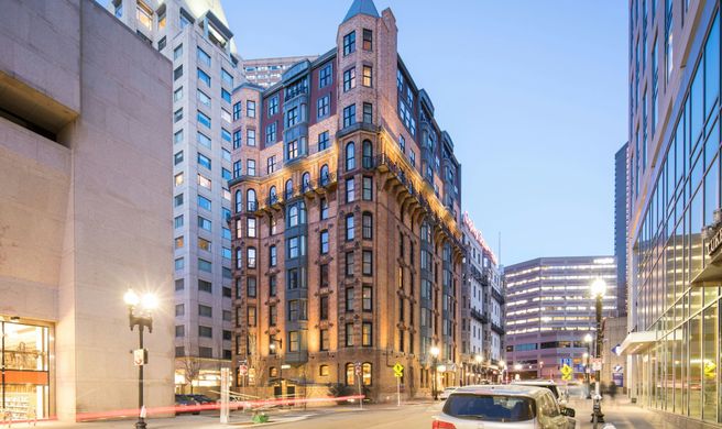 Courtyard by Marriott at Copley Square Exterior