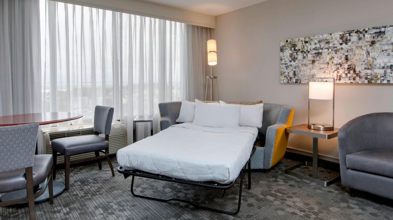<b>Courtyard Boston Logan Airport Suite</b>. Images powered by <a href="https://www.leonardoworldwide.com/" title="Leonardo Worldwide" target="_blank">Leonardo</a>.