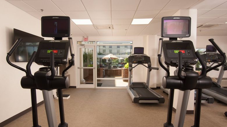 <b>Courtyard Charleston Waterfront Health Club</b>. Images powered by <a href="https://www.leonardoworldwide.com/" title="Leonardo Worldwide" target="_blank">Leonardo</a>.