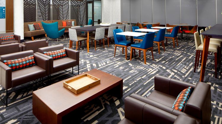 SpringHill Suites Columbus Easton Area Lobby