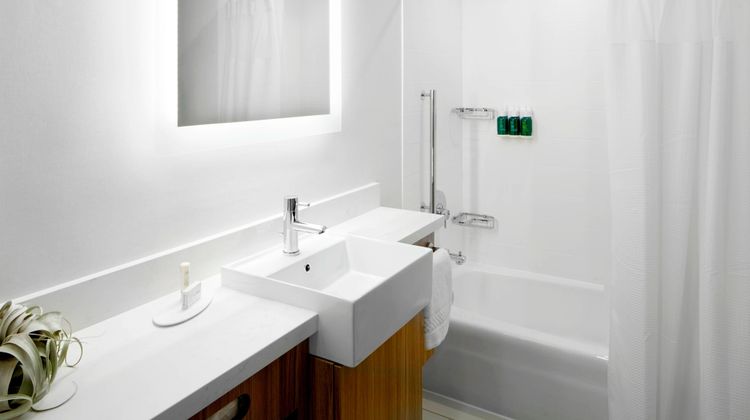 SpringHill Suites Columbus Easton Area Room