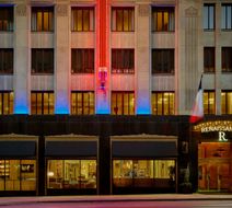 Renaissance Saint Elm Dallas Downtown Exterior