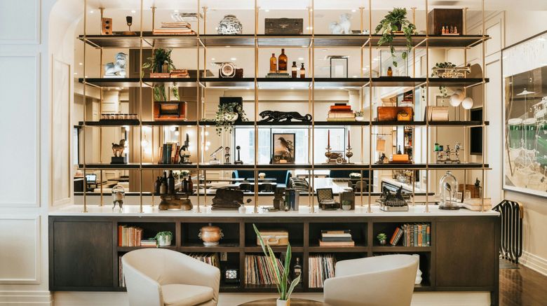 <b>Renaissance Saint Elm Dallas Downtown Lobby</b>. Images powered by <a href="https://www.leonardoworldwide.com/" title="Leonardo Worldwide" target="_blank">Leonardo</a>.