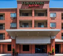Courtyard Worcester Exterior