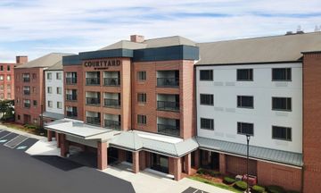 Courtyard Worcester