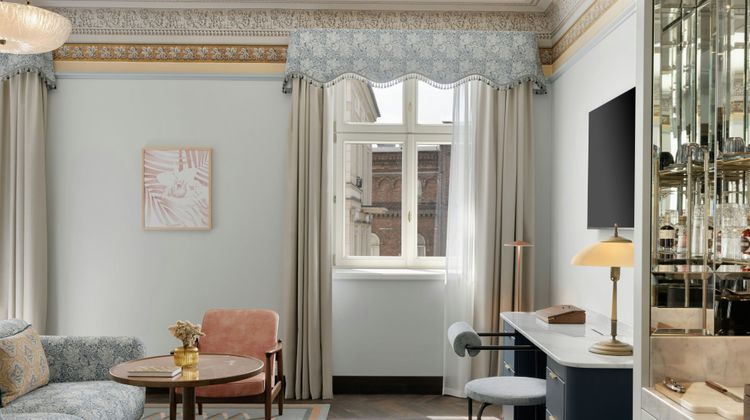 Stradom House, Autograph Collection Suite