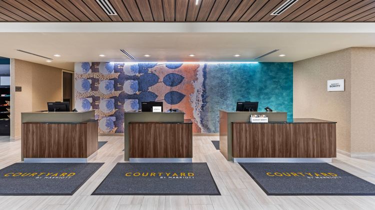 Courtyard by Marriott South Padre Island Lobby