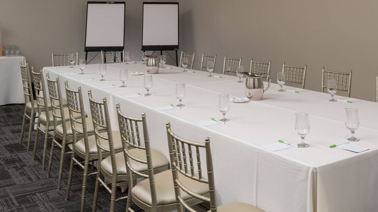 Courtyard by Marriott Lake George Meeting