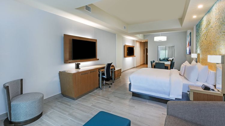 Courtyard by Marriott South Padre Island Suite