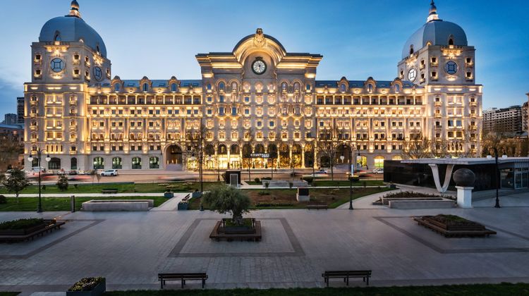 Courtyard Baku Exterior