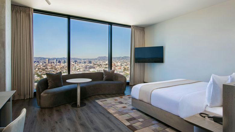 <b>AC Hotel Downtown Los Angeles Suite</b>. Images powered by <a href="https://www.leonardoworldwide.com/" title="Leonardo Worldwide" target="_blank">Leonardo</a>.