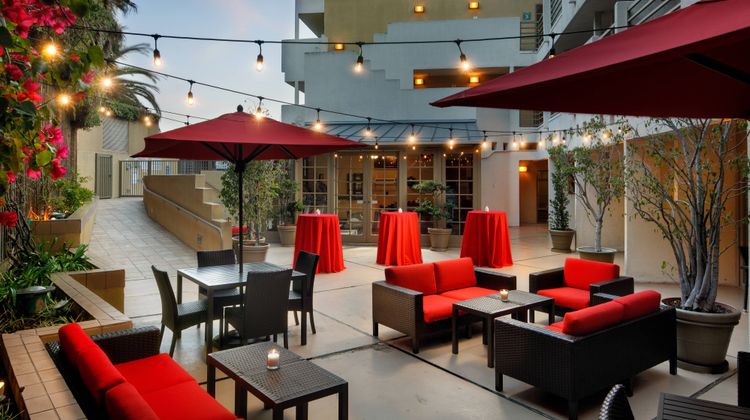 Courtyard Los Angeles Century City Lobby