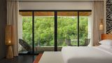 Renaissance Bali Uluwatu Resort & Spa Suite