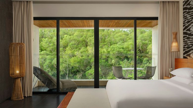 <b>Renaissance Bali Uluwatu Resort & Spa Suite</b>. Images powered by <a href="https://www.leonardoworldwide.com/" title="Leonardo Worldwide" target="_blank">Leonardo</a>.