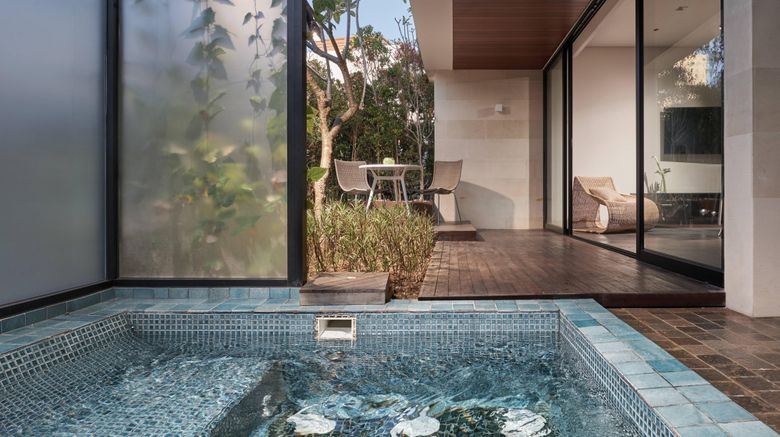 <b>Renaissance Bali Uluwatu Resort & Spa Pool</b>. Images powered by <a href="https://www.leonardoworldwide.com/" title="Leonardo Worldwide" target="_blank">Leonardo</a>.