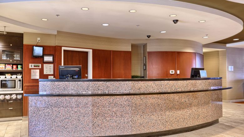 <b>Courtyard Harrisburg West/Mechanicsburg Lobby</b>. Images powered by <a href="https://www.leonardoworldwide.com/" title="Leonardo Worldwide" target="_blank">Leonardo</a>.