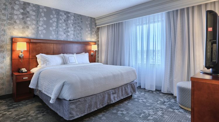 Courtyard Harrisburg West/Mechanicsburg Suite