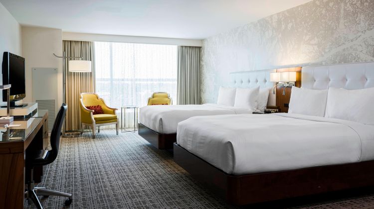 Renaissance Baton Rouge Hotel Room