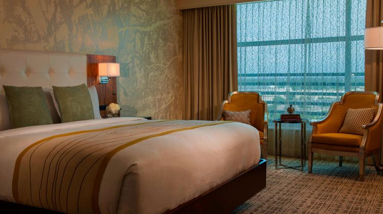 Renaissance Baton Rouge Hotel Room