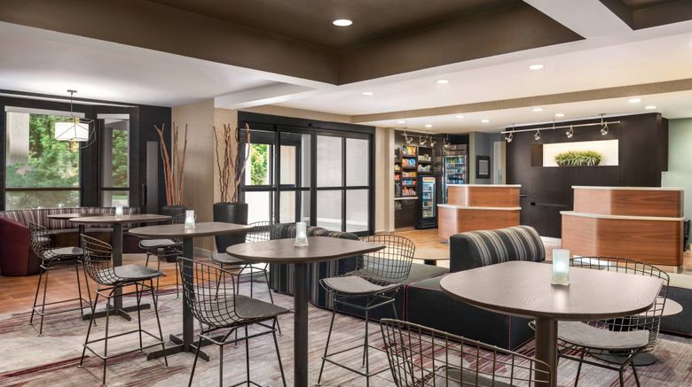 <b>Courtyard by Marriott Dayton North Lobby</b>. Images powered by <a href="https://www.leonardoworldwide.com/" title="Leonardo Worldwide" target="_blank">Leonardo</a>.