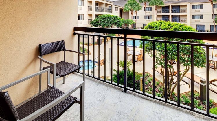 Courtyard by Marriott Ocala Pool
