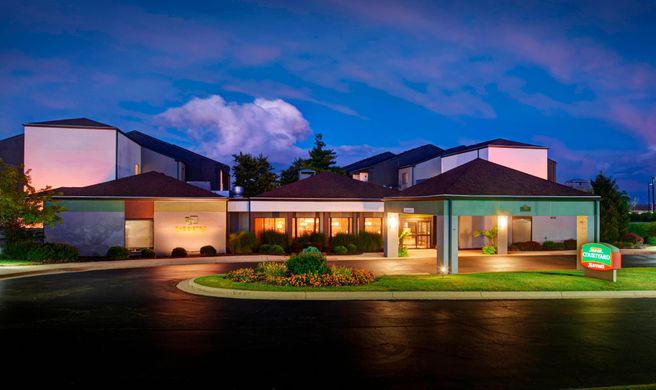 Courtyard by Marriott Dayton South Exterior