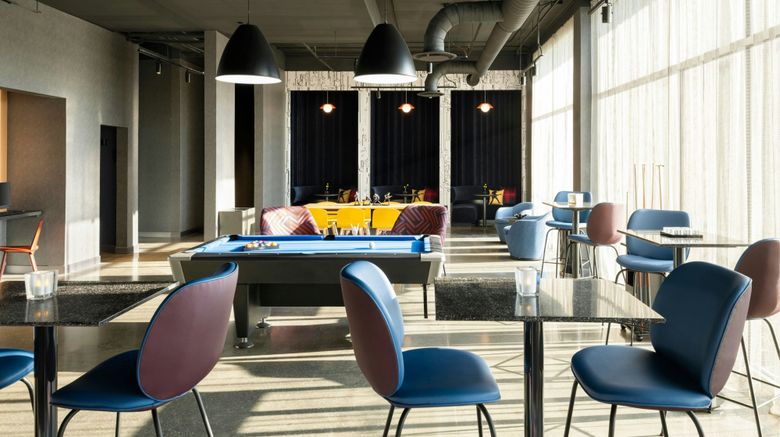 <b>Aloft Waukee Lobby</b>. Images powered by <a href="https://www.leonardoworldwide.com/" title="Leonardo Worldwide" target="_blank">Leonardo</a>.