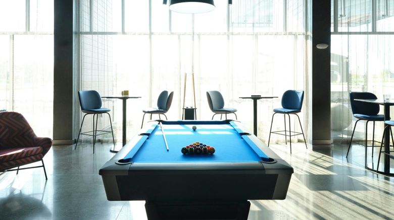 <b>Aloft Waukee Pool</b>. Images powered by <a href="https://www.leonardoworldwide.com/" title="Leonardo Worldwide" target="_blank">Leonardo</a>.