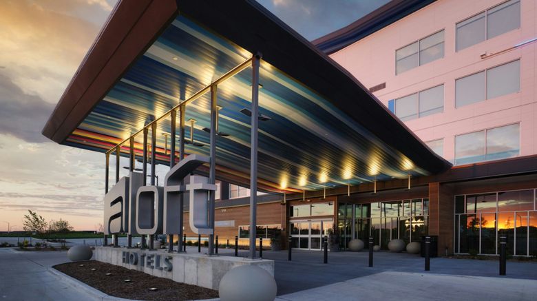 <b>Aloft Waukee Exterior</b>. Images powered by <a href="https://www.leonardoworldwide.com/" title="Leonardo Worldwide" target="_blank">Leonardo</a>.