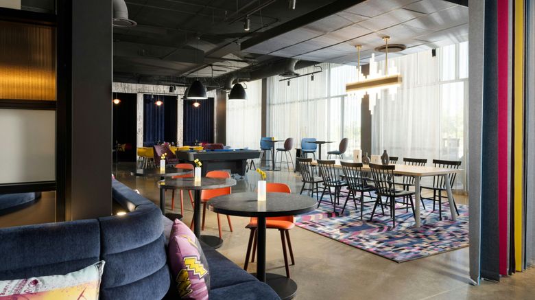 <b>Aloft Waukee Lobby</b>. Images powered by <a href="https://www.leonardoworldwide.com/" title="Leonardo Worldwide" target="_blank">Leonardo</a>.