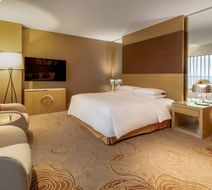Renaissance Chengdu Hotel Room